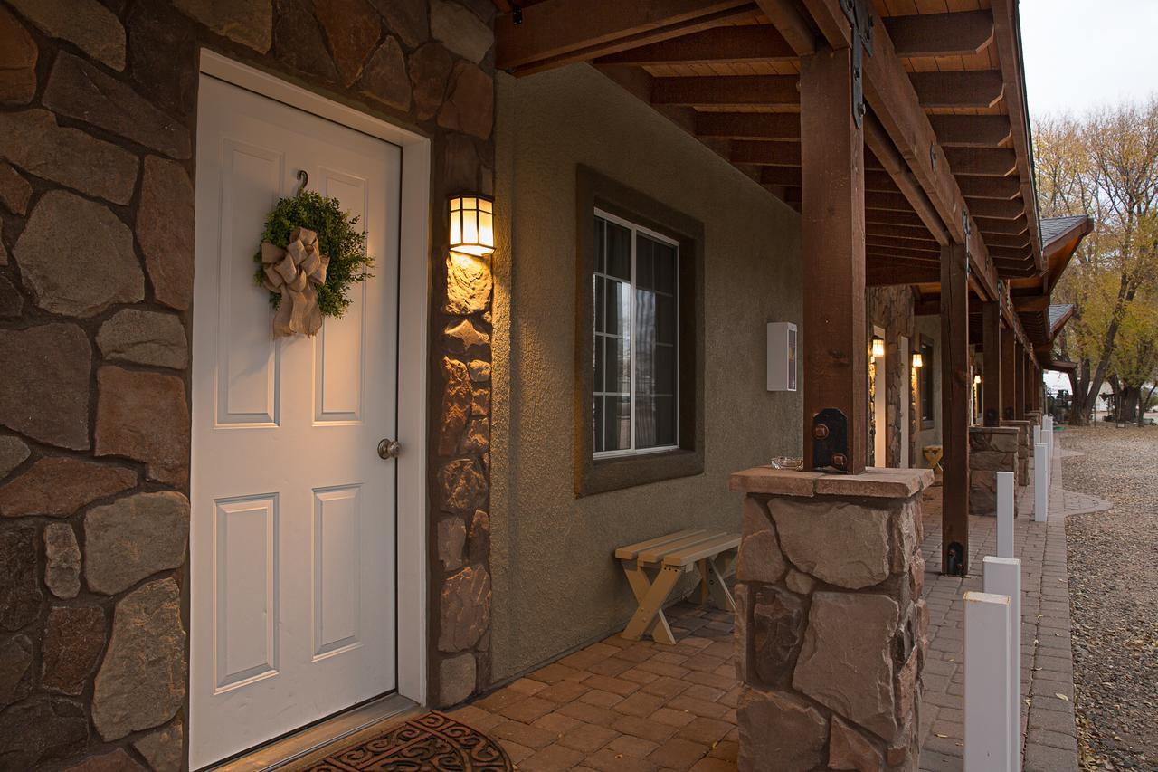 Chino Valley Primrose Inn & Suites מראה חיצוני תמונה